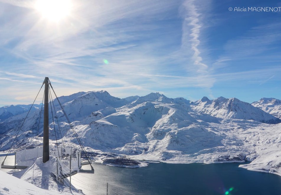 Val Cenis Ski Resort (©AliciaMagnenot) - View point at 2800m over Lac du Mont Cenis