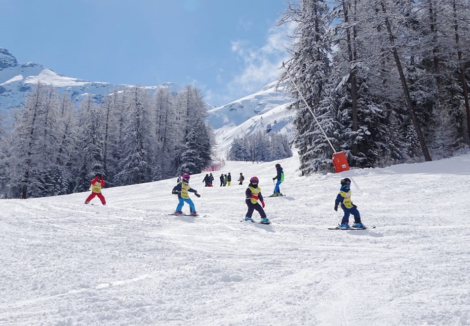 Val Cenis Ski Resort (©SEMduMontCenis) - ESF ski lessons