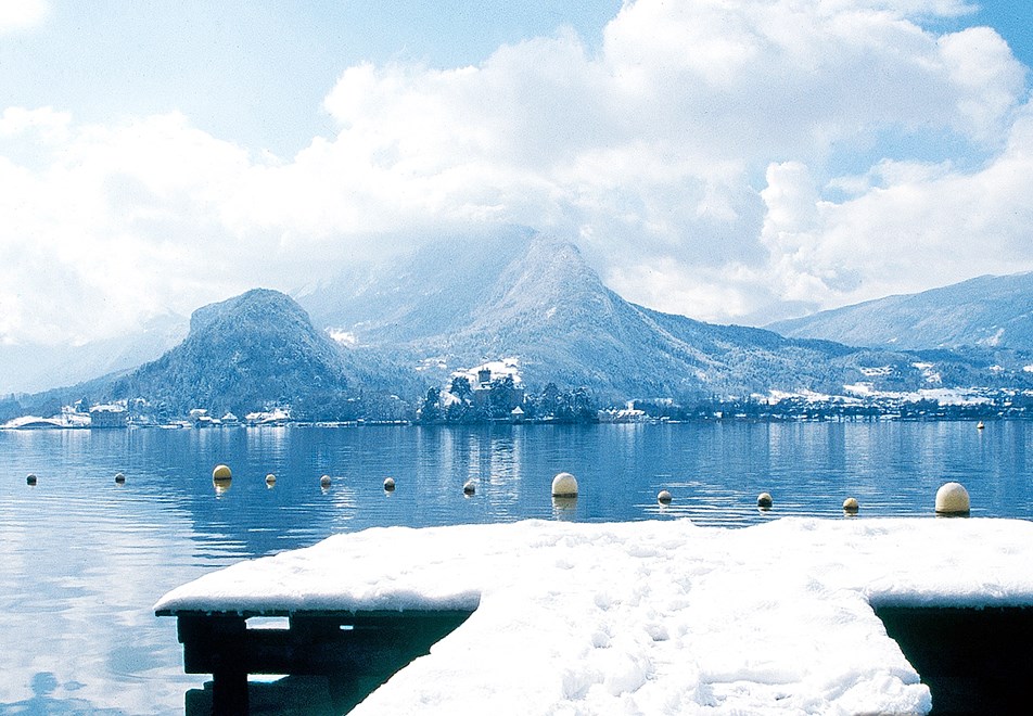 Lake Annecy - In winter
