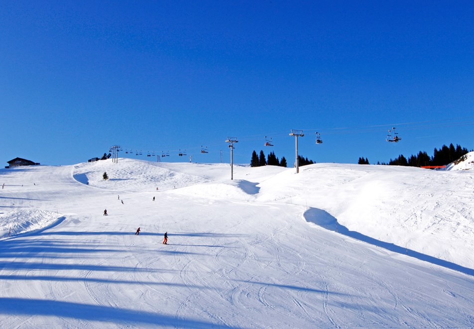 Ski slopes in Morillon